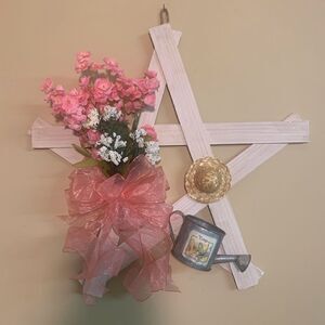 Spring arrangement in pink. Inv 296